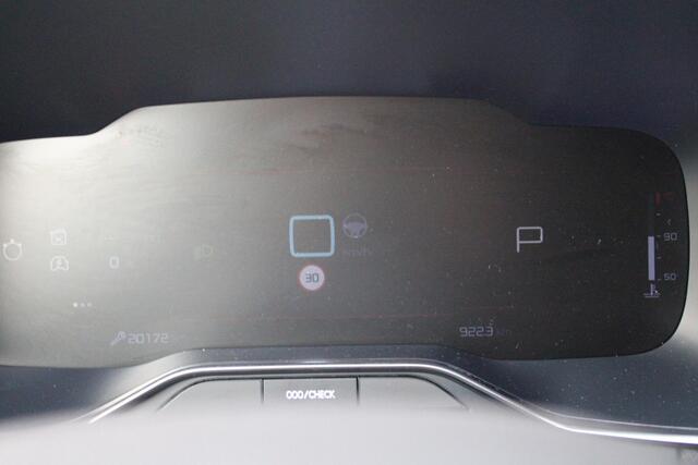 Citroen C5 Aircross 1.2 136PK AUTOMAAT Hybrid ë-SERIES | ELEKTRISCH BEDIENBARE BESTUURDERSSTOEL | APPLE CARPLAY/ANDROID AUTO | NAVIGATIE | FULL LED KOPLAMPEN | CLIMATE CONTROL | DAB+ RADIO | 19" LICHTMETALEN VELGEN | KEYLESS ENTRY/START | DODEHOEK DETECTIE | ADAPTIV