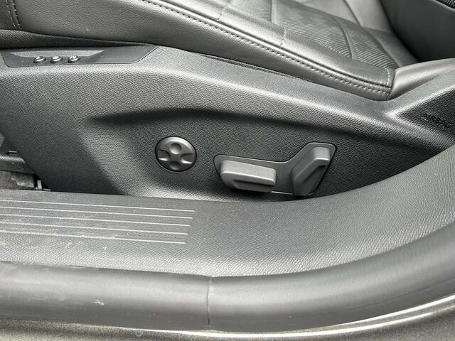 Citroen C5 X 1.6 Plug-in Hybrid 225 Business Plus | Leder | Massage | Zeer compleet | Prijs is rijklaar