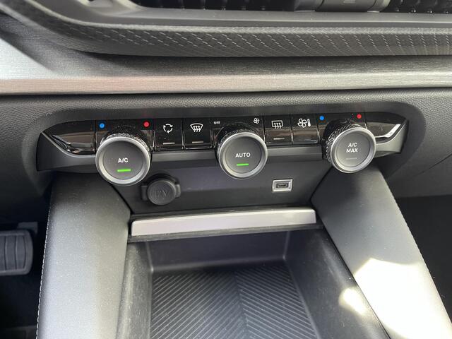 Citroen C5 X 1.6 Plug-in Hybrid Feel 19"/Camera/Navigatie/Apple Carplay & Android Auto