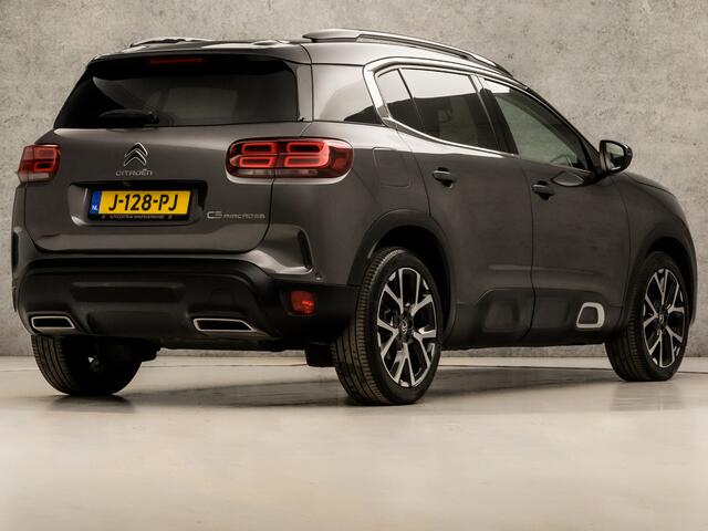 Citroen C5 Aircross 1.2 PureTech Sport Automaat (PANORAMADAK, APPLE CARPLAY, GROOT NAVI, 360 CAMERA, LEDER, SPORTSTOELEN, STOELVERWARMING, GETINT GLAS, ADAPTIVE CRUISE, ELEK ACHTERKLEP, NIEUWSTAAT)