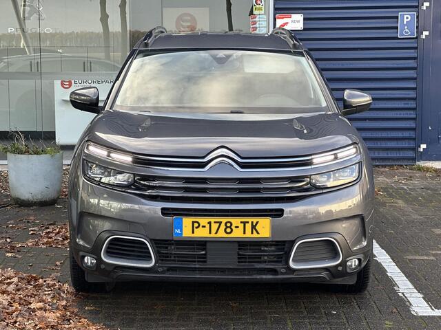 Citroen C5 Aircross 1.6 Plug-in Hybrid 225 Shine | Stoelverwarming/-massage/-geheugen | Comfort seats | Draadloze telefoonlader | Trekhaak | Navigatie | Adaptive Cruise Control | Apple Carplay/Android Auto | Climate Control | Dodehoekdetectie | Keyless Entry/Start |