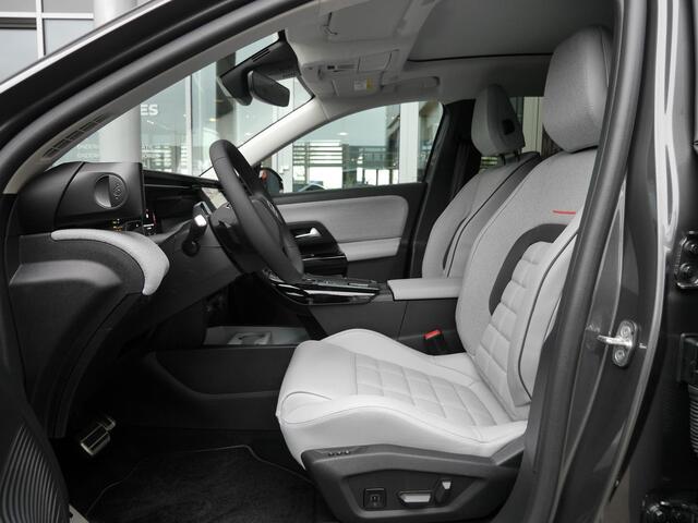 Citroen C5 Aircross Max Comfort Range 73 kWh | Nieuwe auto | 520km Wltp | Elektrisch te verstellen voorstoelen | Stoelverwarming en ventilatie | Stuurverwarming | 20 inch lichtmetalen velgen | Warmtepomp | Panorama dak