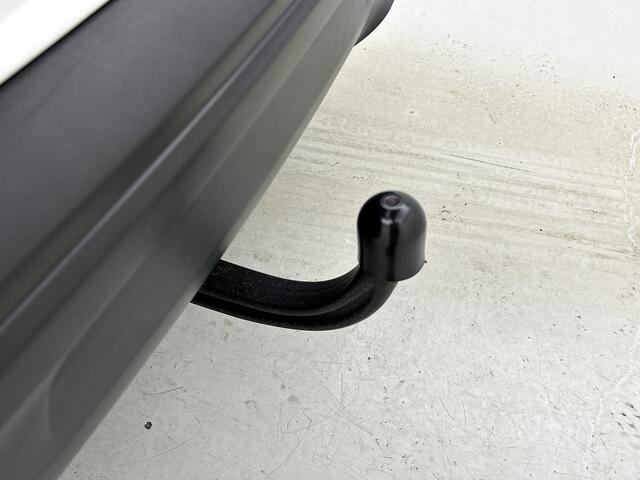 Citroen C5 Aircross 1.5 HDI Automaat Business / Trekhaak / Navigatie / Camera / 1/2 Leder / Radio-multimedia / Airco-ecc. / Apk nieuw