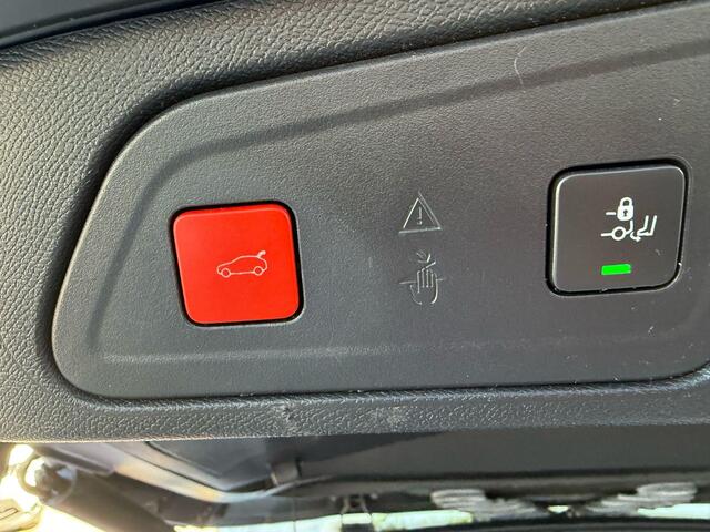 Citroen C5 Aircross 1.2 PureTech Shine *Trekhaak*