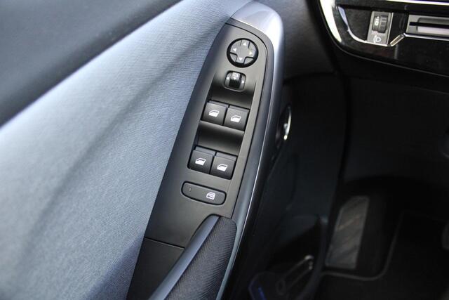 Citroen GRAND C4 PICASSO Spacetourer 1.2 PureTech Shine Automaat 7 zits Cruise/Climate control, Navigatie, Apple Carplay/Android auto, Audio/DAB, Keyless entry/Start