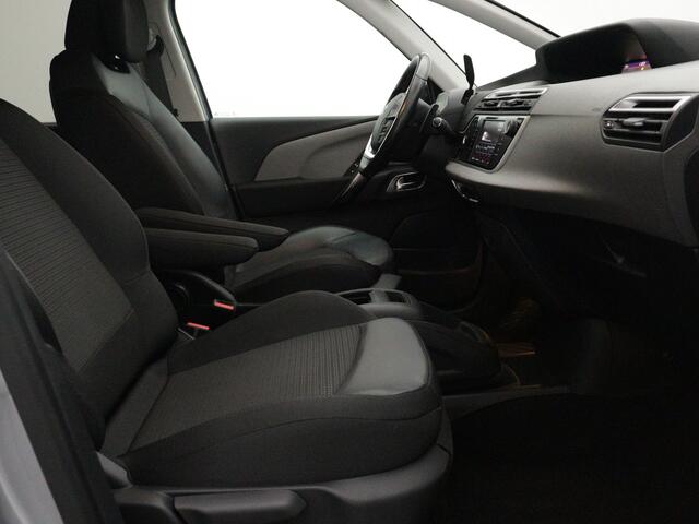Citroen GRAND C4 PICASSO SpaceTourer 130 PK Automaat Shine | Rijklaar | Parkeersensoren rondom | Camera achter |