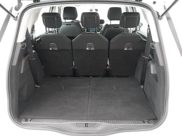 Citroen GRAND C4 PICASSO 1.2 PureTech Business - 7 persoons - Navigatie - Climate Control - Trekhaak