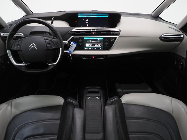Citroen GRAND C4 PICASSO SpaceTourer 1.2 PureTech Shine 7p | Panoramadak | Massage | 360 | Keyless | Memory | BLIS | Carplay