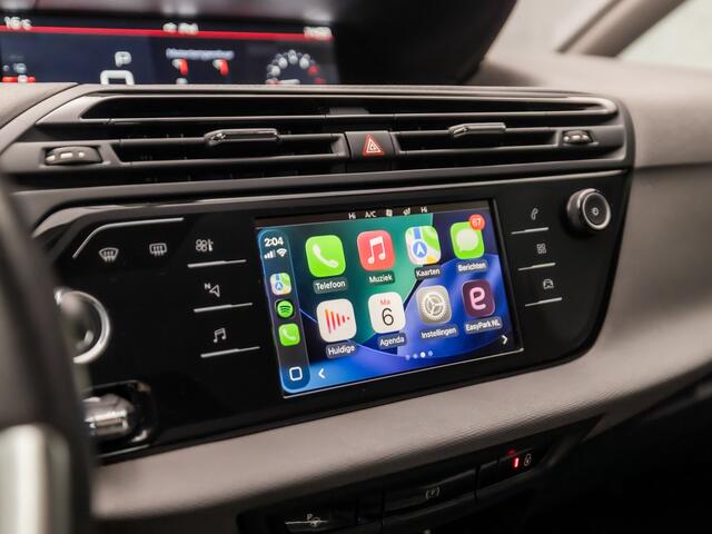 Citroen GRAND C4 PICASSO 1.2 PureTech Sport 7 Persoons Automaat (APPLE CARPLAY, NAVIGATIE, CAMERA, GETINT GLAS, SPORTSTOELEN, TREKHAAK, CRUISE, LM VELGEN, NIEUWE APK, NIEUWSTAAT)