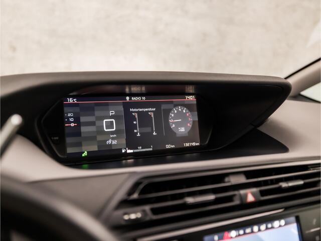 Citroen GRAND C4 PICASSO 1.2 PureTech Sport 7 Persoons Automaat (APPLE CARPLAY, NAVIGATIE, CAMERA, GETINT GLAS, SPORTSTOELEN, TREKHAAK, CRUISE, LM VELGEN, NIEUWE APK, NIEUWSTAAT)