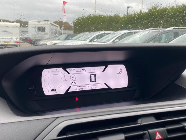 Citroen GRAND C4 PICASSO SpaceTourer BJR 2021 1.2 131 PK Live 7 PERSOONS! | TREKHAAK | CLIMA | CARPLAY | CRUISE