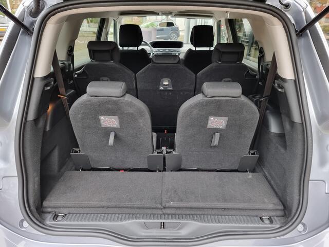 Citroen GRAND C4 PICASSO SpaceTourer 1.2i Feel 131pk | 7-persoons | 2022 | Carplay | Camera | Zeer nette staat!