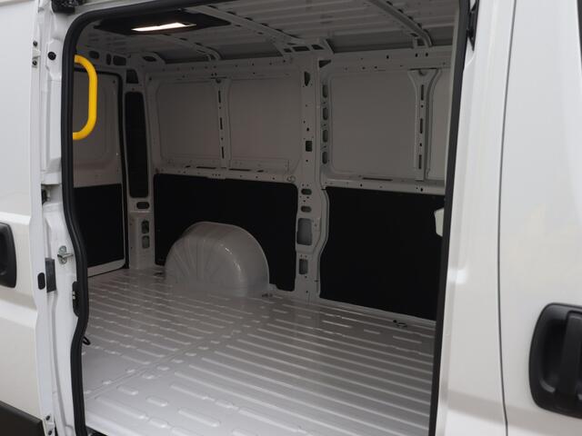 Citroen JUMPER 2.2 BlueHDi 120pk L2H1 3.0t | Rijklaar | 2.9% Rente Financial Lease