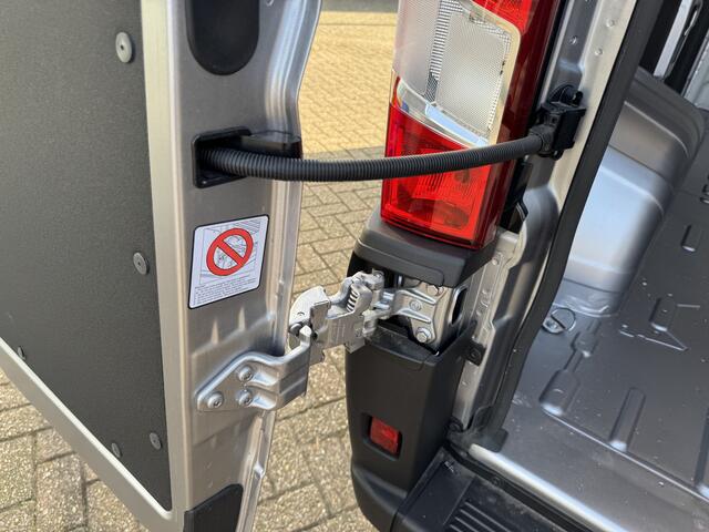 Citroen JUMPER 2.2 BlueHDi 140 S&S L2H2 3.5t AUTOMAAT|CAMERA|BPM VRIJ!