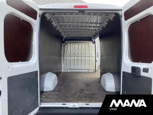 Citroen JUMPER 2.2 BlueHDi 140PK L4H2 Zwaar 3.5t Cruise Airco Bluetooth Sensoren Multifunctioneel stuurwiel Bijrijdersbank