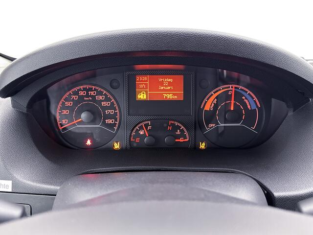 Citroen JUMPER e-Jumper 435 L3 Club 75 kWh Bakwagen 270km actieradius Navigatie Bindrails Meubelbak