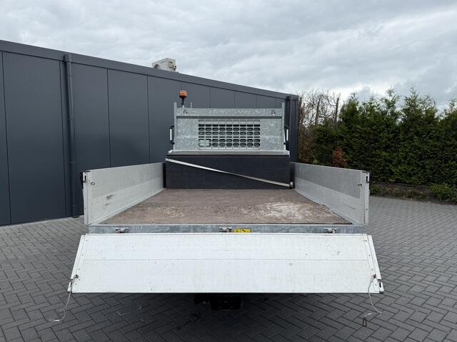 Citroen JUMPER 2.2 HDI 150 PK PICK UP / 3 ZIJDIGE KIPPER / L4 MAXI / 1e EIG. / 7 PERS. DUBBEL CABINE / AIRCO / NAVI / CAMERA / 3 TONS TREKHAAK