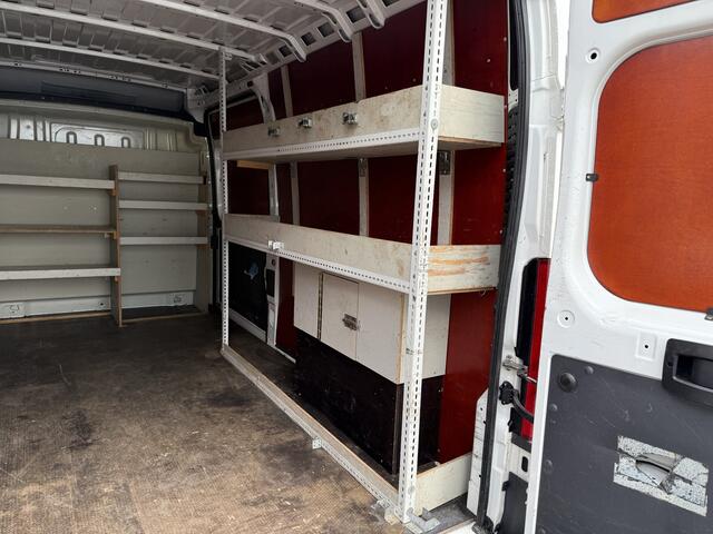 Citroen JUMPER 2.0 BlueHDi 164 PK EURO 6 / L3H2 / ZWAAR MAXI / 1e EIG. / AIRCO / INRICHTING / NAVI / CAMERA / 3-ZITS / 3 TONS TREKHAAK / 3000 KG AHG