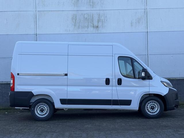 Citroen JUMPER L2H2 3.5t 2.2 BlueHDi 140pk EAT8 | BPM vrij | Multimedia | NAVI | Apple Carplay | Android Auto | DAB+ radio | Achteruitrijcamera | Surround view | Parkeersensoren voor en achter | Dode hoek detectie | Adaptive cruise control | Keyless entry | Climate cont