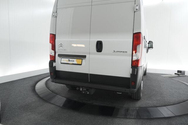 Citroen JUMPER 2.2 BlueHDi 120 L2H2 3.0t | Trekhaak | Betimmering Laadruimte | Apple Carplay | Parkeersensoren