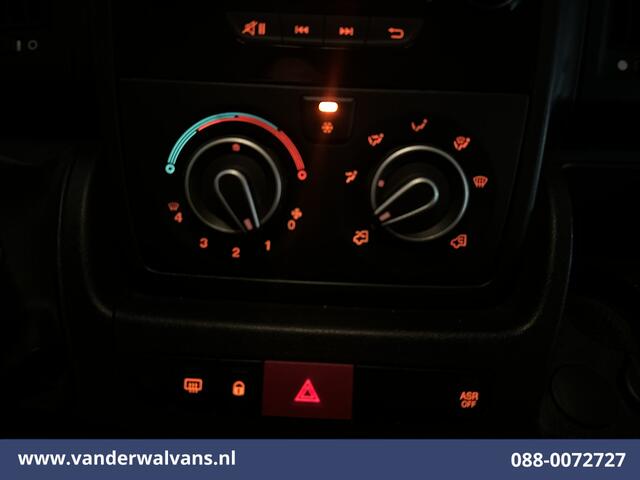 Citroen JUMPER 2.2 BlueHDi 141pk Bakwagen Laadklep 1015kg laadvermogen Euro6 Airco | Cruisecontrol | Bijrijdersbank