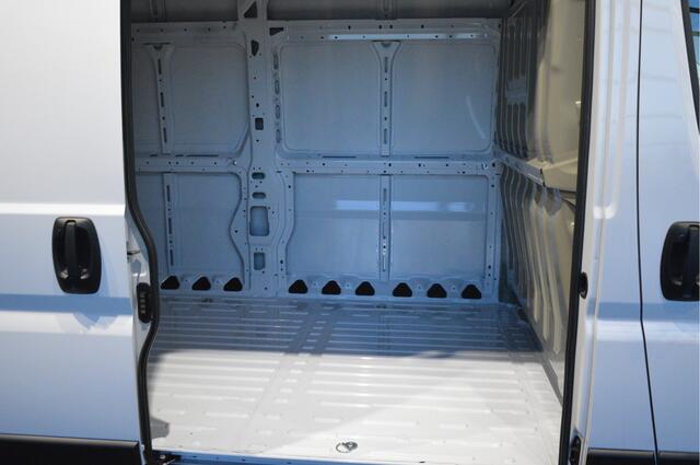 Citroen JUMPER 2.2 BlueHDi 180 L3H2 3.5t clima camera navi cruise pdc !!