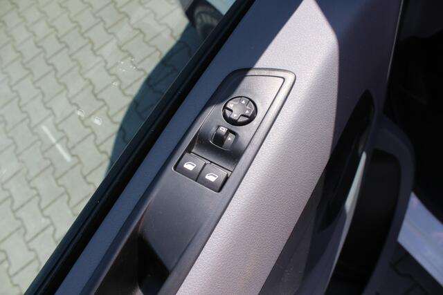 Citroen JUMPY 1.5 BlueHDI 100 L2 | Incl. 12 maanden garantie | Airco | Bluetooth | Cruise control | Schuifdeur rechts | 2 zitplaatsen rechtsvoor