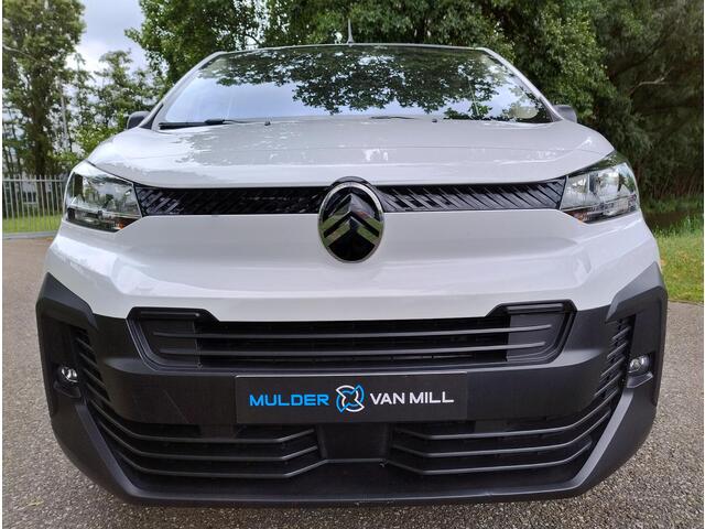 Citroen JUMPY L3 2.0 BlueHDI 145pk EAT8 AUTOMAAT | Dubbele schuideur | Multimedia | Apple Carplay | Android Auto | NAVI | Achteruitrijcamera | Parkeersensoren achter | Licht- en regensensor | Automatische verlichting | Mistlampen | Multifunctionele bank voorpassagiers