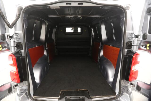 Citroen JUMPY 2.0 BlueHDI L2H1 Automaat Airco Camera Cruise Carplay Navigatie PDC 3 Persoons Trekhaak