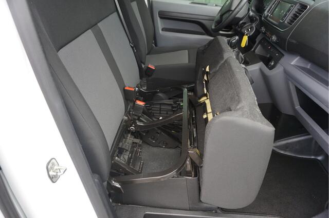 Citroen JUMPY 1.6 BlueHDI 95pk Comfort + Airco/ Cruise/ 3-persoons/ Carplay/ Schuifdeur/ PDC/ Garantie!