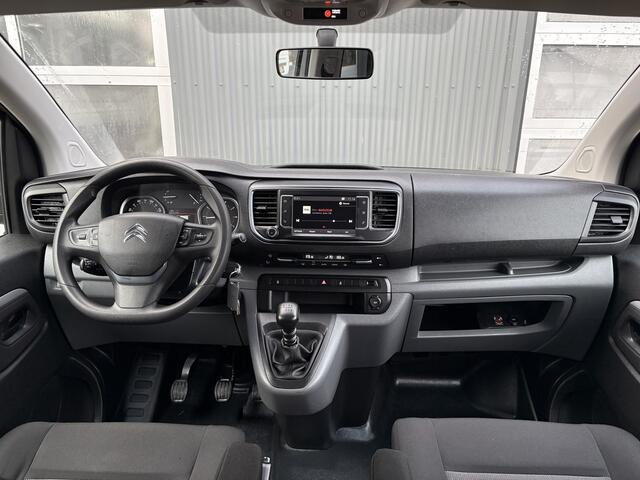 Citroen JUMPY 2.0 BlueHDI DC Marge BTW en BPM vrij!! Airco Cruise controle Trekhaak 2500kg Navigatiesysteem 5-Persoons Parkeerhulp achter Apple carplay 1e eigenaar Euro 6 Bpm en Btw vrij voor particulier gebruik !!