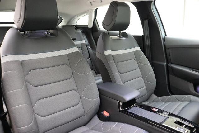 Citroen ë-C4 Feel Edition 50 kWh | Navigatie | Adaptieve cruise-control | Climate control | Camera achter | Stoelverwarming | Stuurverwarming | Voorruit verwarming |