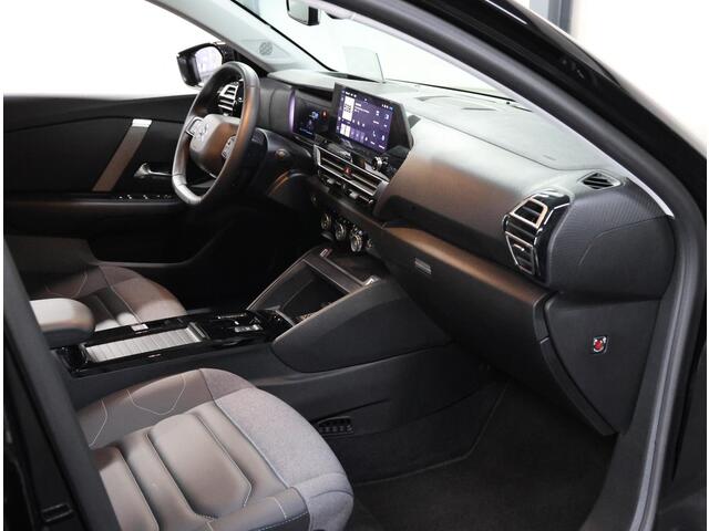 Citroen ë-C4 Max 54 kWh 156PK | AppleCarPlay/AndroidAuto | Navigatie | Adaptive Cruise Control | Climate Control | Camera | LMV | LED | Armsteun | Isofix | Privacy Glass | Parkeersensoren |