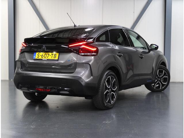 Citroen ë-C4 Shine 50kWh 136PK | 1ste eigenaar | 3 FASE | LEER | Winterpakket | Camera | LED lampen | AUTOMAAT | Navigatie | Isofix | Privacy Glass | Parkeersensoren | Stoelverwarming |