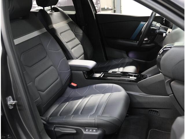 Citroen ë-C4 Shine 50kWh 136PK | 1ste eigenaar | 3 FASE | LEER | Winterpakket | Camera | LED lampen | AUTOMAAT | Navigatie | Isofix | Privacy Glass | Parkeersensoren | Stoelverwarming |