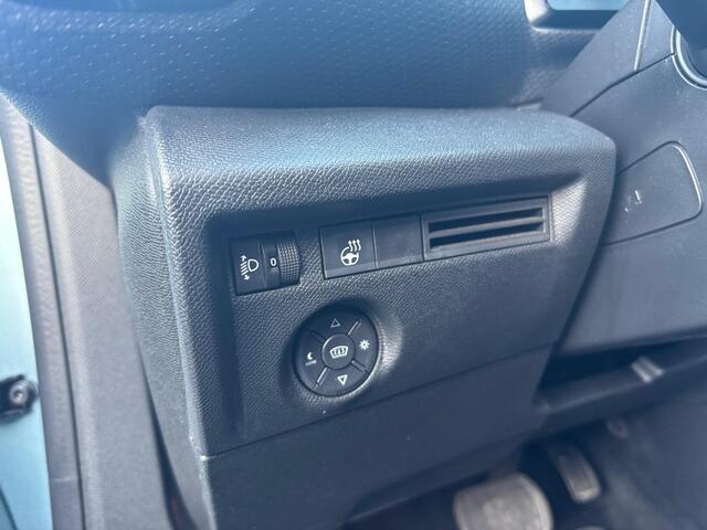 Citroen ë-C4 Shine 50 kWh | Zeer compleet! | Winterpakket | Prijs is rijklaar incl 12 maanden BOVAG garantie! |