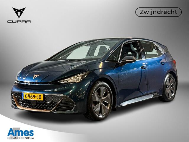 Cupra Born Business One 204pk 62 kWh / Voorstoelen verwarmd / Navigatiesysteem / Achteruitrijcamera