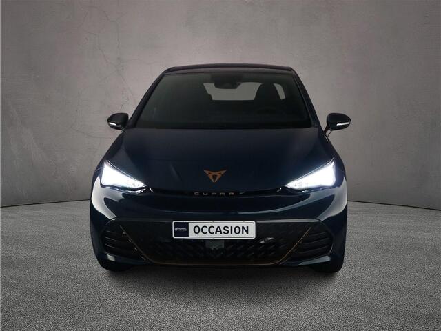 Cupra Born Adrenaline 230pk Automaat Stuurwiel verwarmd, Snelheidsbegrenzer, Parkeersensoren, App connect, LED koplampen, Stoelverwarming, Airco, DAB, Radio