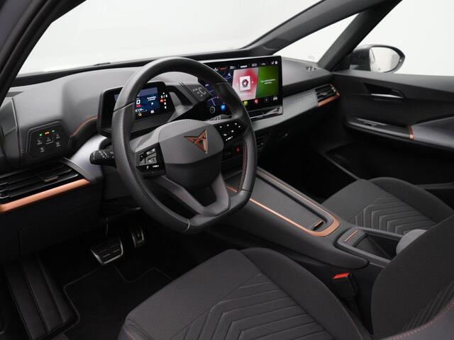 Cupra Born Copper Edition 62 kWh 204 pk | Panoramadak | Adaptief sportonderstel | Stuur-/stoelverwarming | Head-up display | Achteruitrijcamera