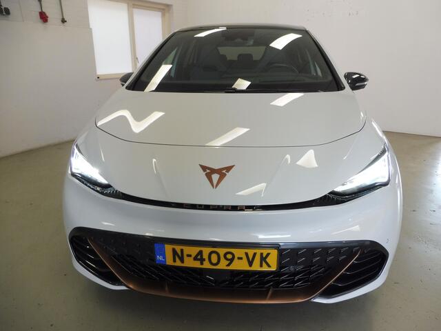 Cupra Born Copper Edition One 62 kWh 3 fasen SOH 91.2% Pano | Camera | 20" LMV | Velours | Elec stoelverst | NL auto | Géén afleverkosten.