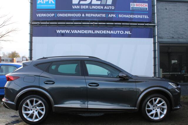 Cupra Formentor 1.4 e-Hybrid Business Achteruitrijcamera, Navigatie, Parkeer assistent, Adaptive cruise control, DAB, Airco, Stoelverwarming, LED lampen