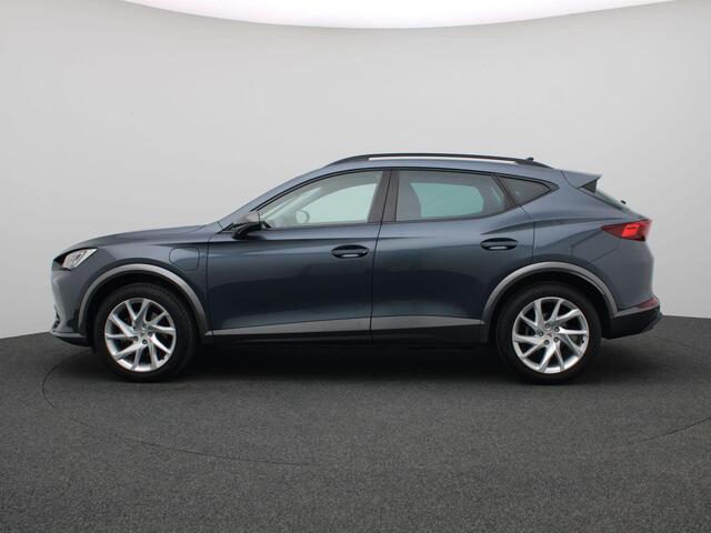 Cupra Formentor 1.4 e-Hybrid Business 204PK DSG Full led, adaptive cruise met travel assist, side assist, stuur-stoelverwarming, keyless, alarm, 18" lichtmetaal