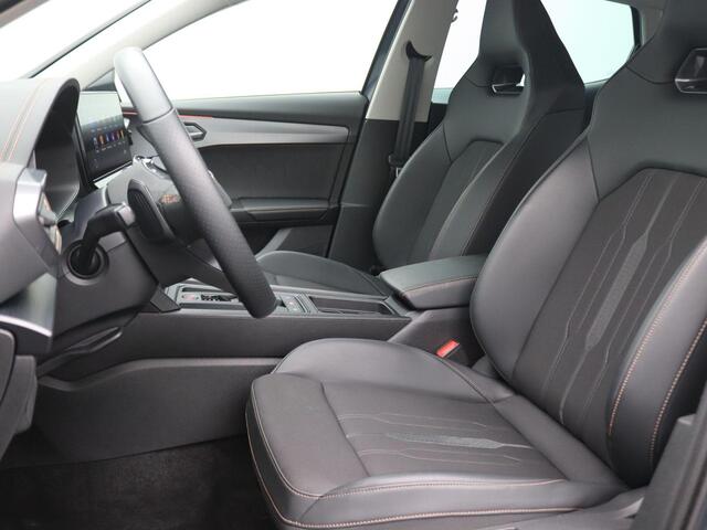 Cupra Formentor 1.4 e-Hybrid Business 204PK DSG Full led, adaptive cruise met travel assist, side assist, stuur-stoelverwarming, keyless, alarm, 18" lichtmetaal