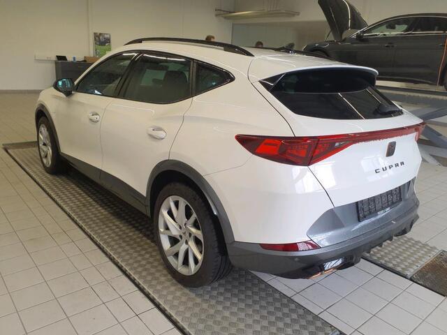 Cupra Formentor 1.5 TSI Business Edition Sfeer | Donkere Hemel | Keyless | Camera | Stoel+Stuur verwarming | Carplay | Full Led | Cruise | 1 Laadkabel