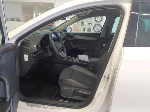 Cupra Formentor 1.5 TSI Business Edition Sfeer | Donkere Hemel | Keyless | Camera | Stoel+Stuur verwarming | Carplay | Full Led | Cruise | 1 Laadkabel