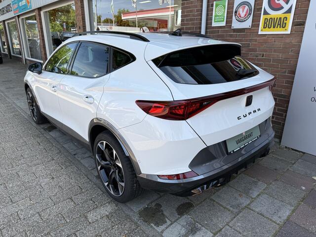 Cupra Formentor 1.4 e-Hybrid VZ Performance CUPRA Formentor 1.4 e-Hybrid VZ | verwarmde stoelen + stuurwiel | half leder bekleding | Apple Carplay/Android Auto |