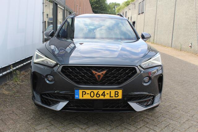 Cupra Formentor 2.0 TSI 4DRIVE 310pk Sport stoelen l adaptief cruise control l Stoel + Stuur verwarming l 360 sensoren + achterruit camera l automatisch parkeren