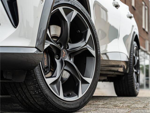 Cupra Formentor 1.4 e-Hybrid VZ Performance 245 PK SCHAALSTOELEN CAMERA 19 INCH BLACK OPTIC