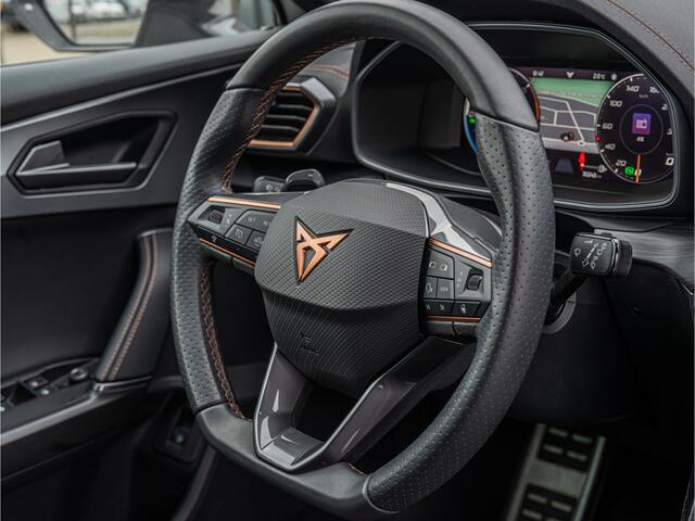 Cupra Formentor 1.4 e-Hybrid VZ Performance 245 PK SCHAALSTOELEN CAMERA 19 INCH BLACK OPTIC