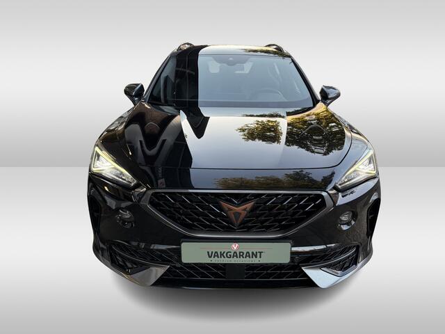 Cupra Formentor 1.4 e-Hybrid VZ Performance 245 pk / 180Kw gecombineerd | verwarmde stoelen + stuurwiel | half leder bekleding | Apple Carplay/Android Auto |